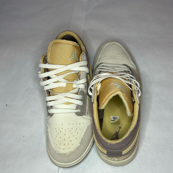 Jordan 1 low SE craft’ inside out - Picture 3 of 5